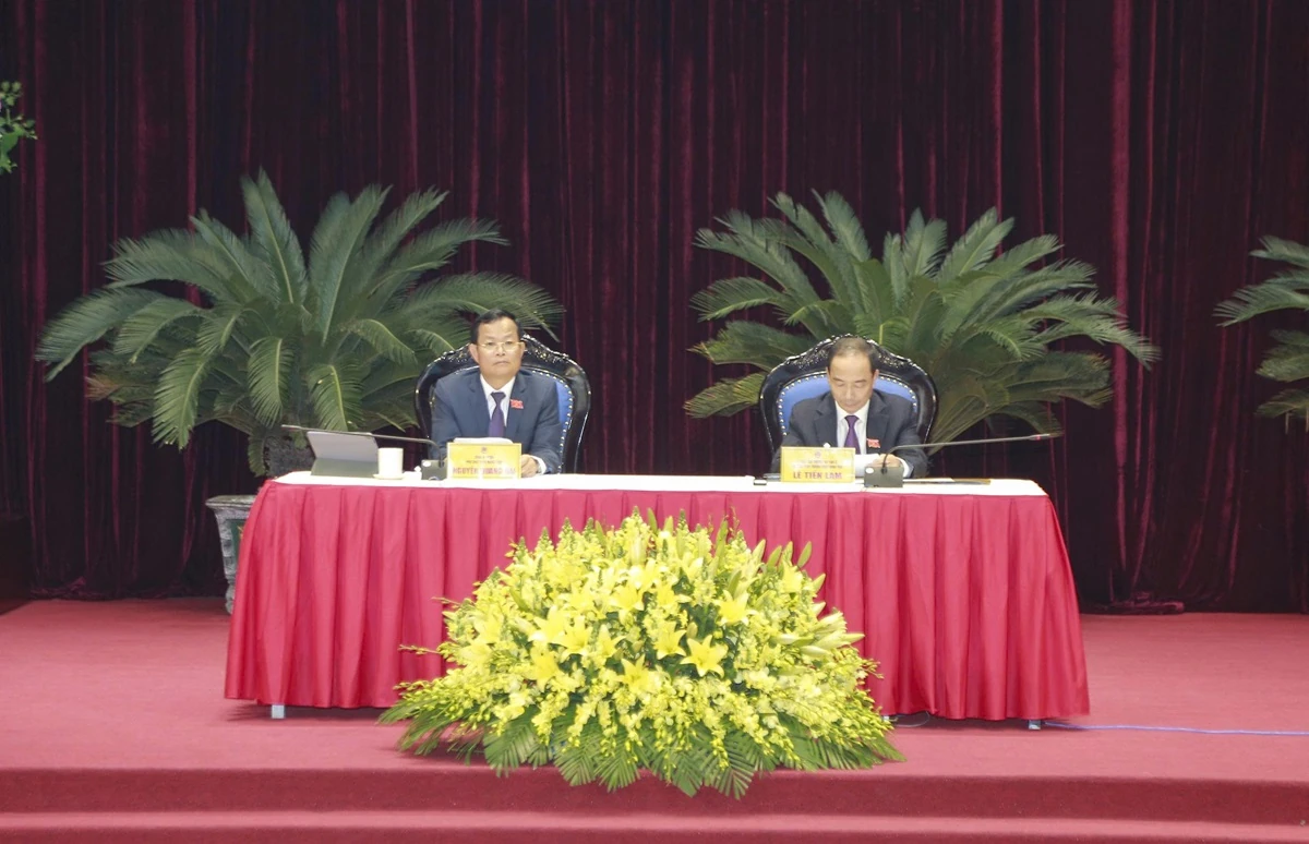 Kỳ họp thứ 37, HĐND tỉnh Thanh Hóa: Nghe các tờ trình và thảo luận nhiều nội dung quan trọng