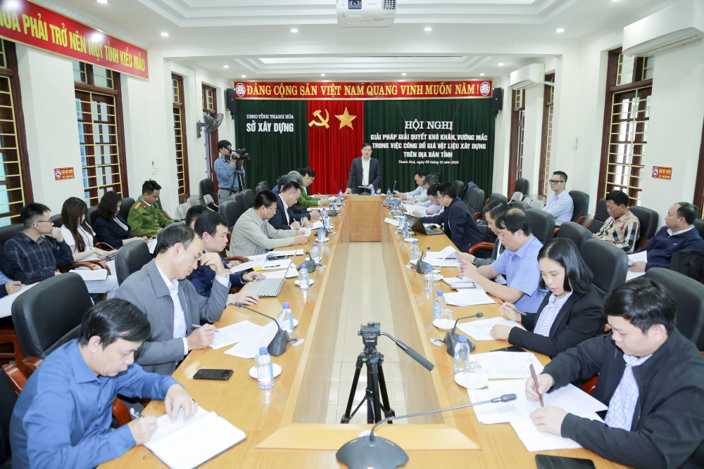 Bàn giải pháp tháo gỡ khó khăn trong công bố giá vật liệu xây dựng