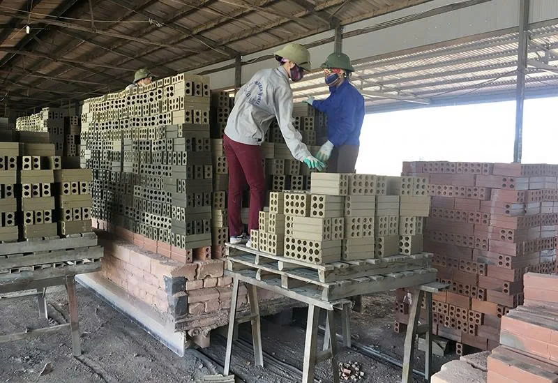 Nhộn nhịp thị trường vật liệu xây dựng cuối năm