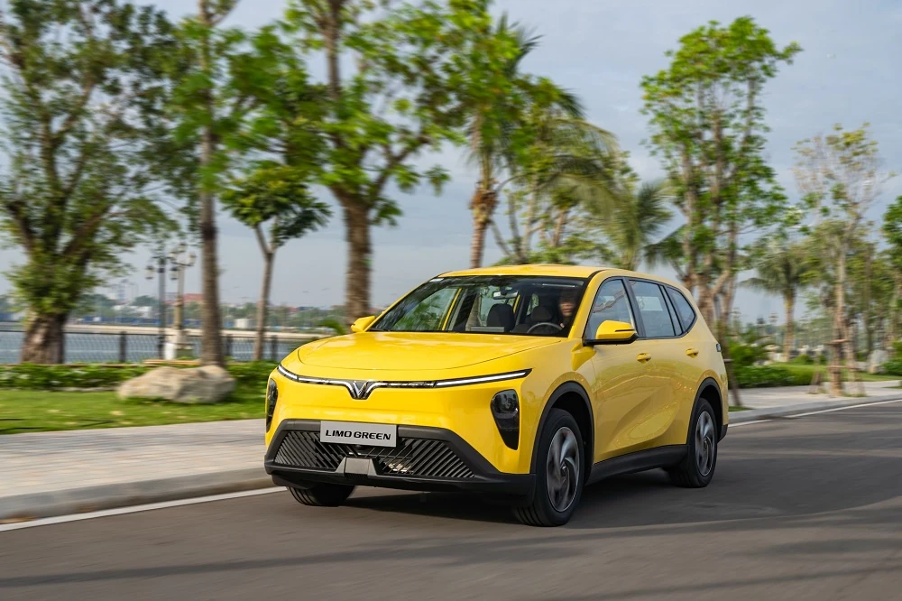 VinFast bàn giao 23.186 ô tô điện trong tháng 11, giữ vững ngôi vị số 1 thị trường