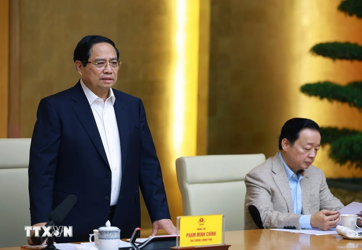 Thủ tướng: Xây, sửa nhà cho dân bị thiệt hại do bão lũ, thiếu mấy cũng phải làm