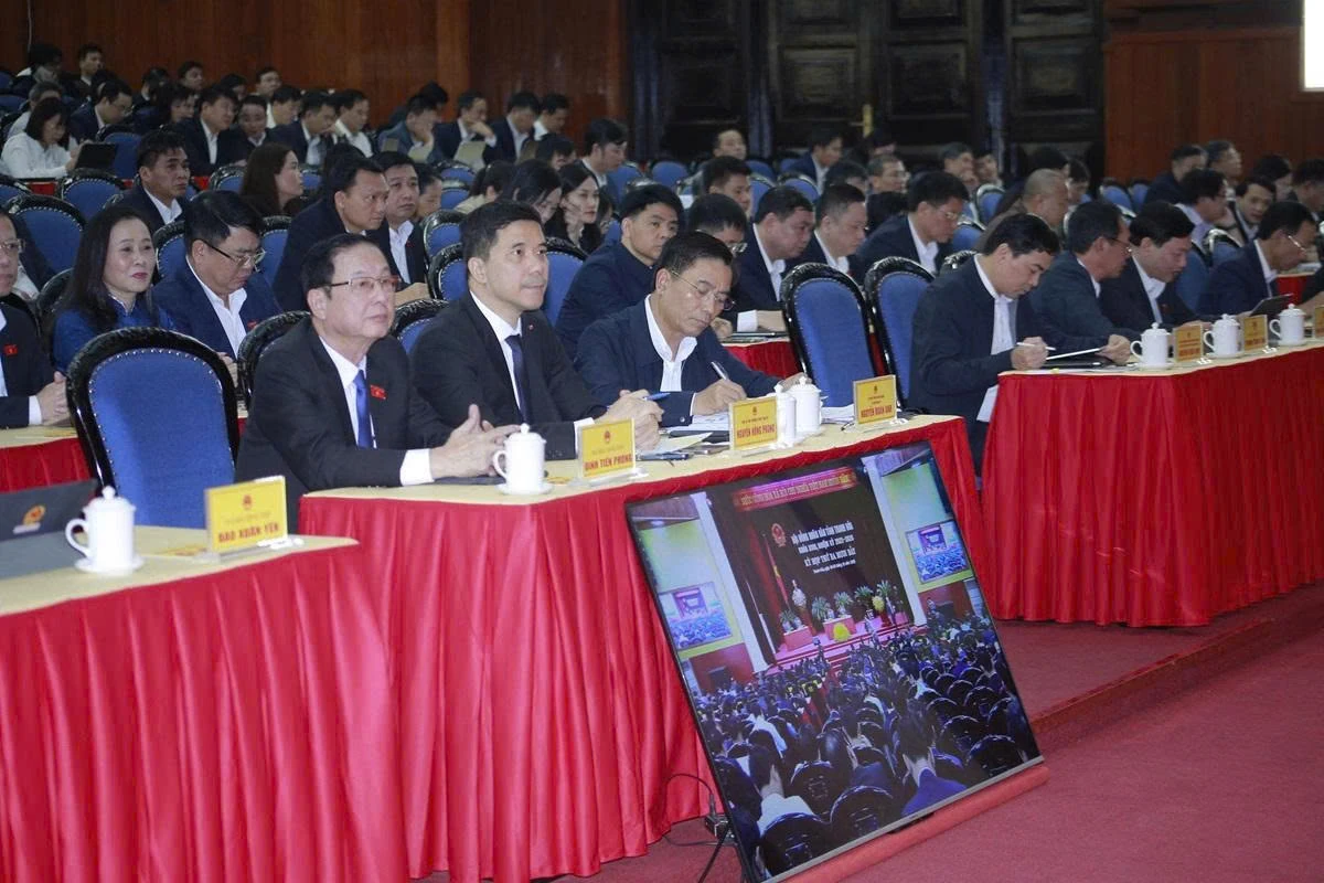 Kỳ họp thứ 37, HĐND tỉnh Thanh Hóa: Nghe các tờ trình và thảo luận nhiều nội dung quan trọng