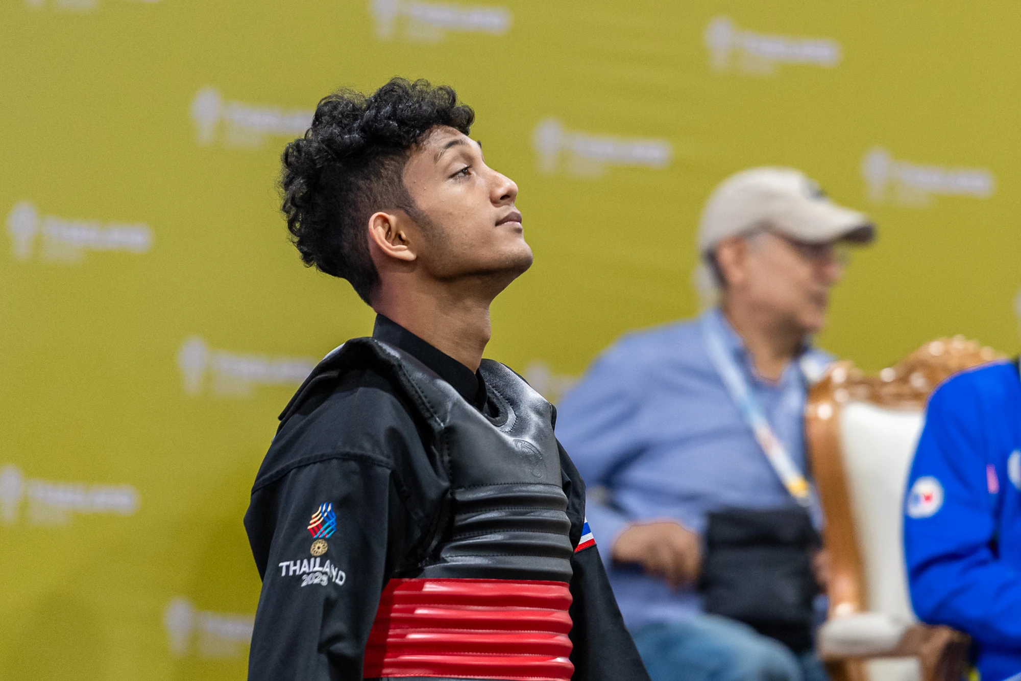 Võ sỹ xứ Thanh Vũ Văn Kiên mở màn thành công cho Pencak Silat Việt Nam