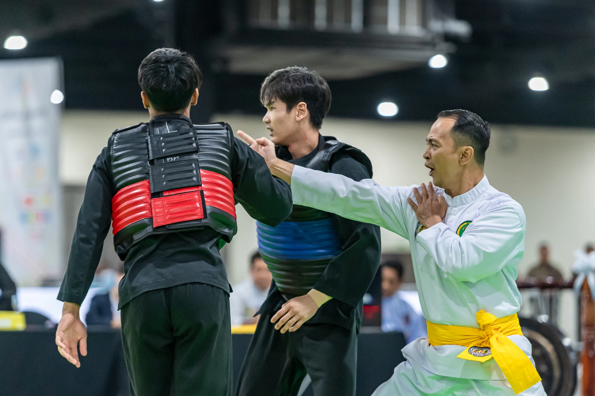 Pencak Silat Việt Nam ra quân toàn thắng ở các nội dung đối kháng SEA Games 33