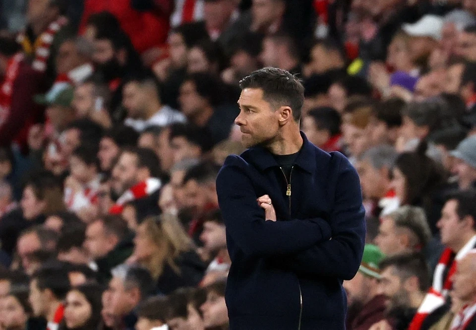 Nữ Việt Nam thua Philippines 0-1, HLV Mai Đức Chung: “Đáng lẽ phải hòa”; MU nhảy vọt lên vị trí thứ 6