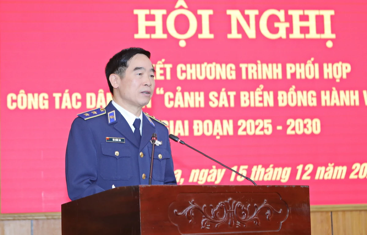 Ban Thường vụ Tỉnh ủy Thanh Hóa và Ban Thường vụ Đảng ủy Cảnh sát biển Việt Nam ký kết phối hợp trong công tác dân vận