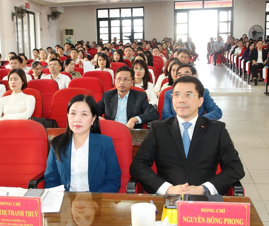 Bế giảng lớp bồi dưỡng nghiệp vụ chuyên sâu về công tác kiểm tra, giám sát năm 2025