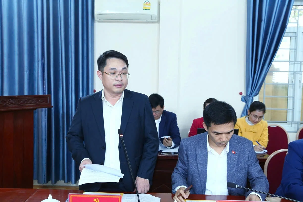 Phó Bí thư Thường trực Tỉnh ủy Nguyễn Hồng Phong thăm, làm việc tại xã Hoằng Tiến và Hoằng Lộc