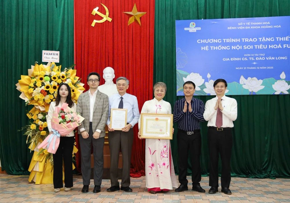 Bệnh viện Đa khoa Hoằng Hóa tiếp nhận hệ thống máy nội soi tiêu hóa tiên tiến