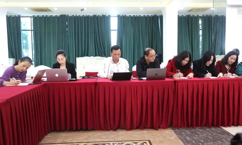 Phóng viên, biên tập viên tham gia tập huấn về ảnh báo chí trong thời đại công nghệ số