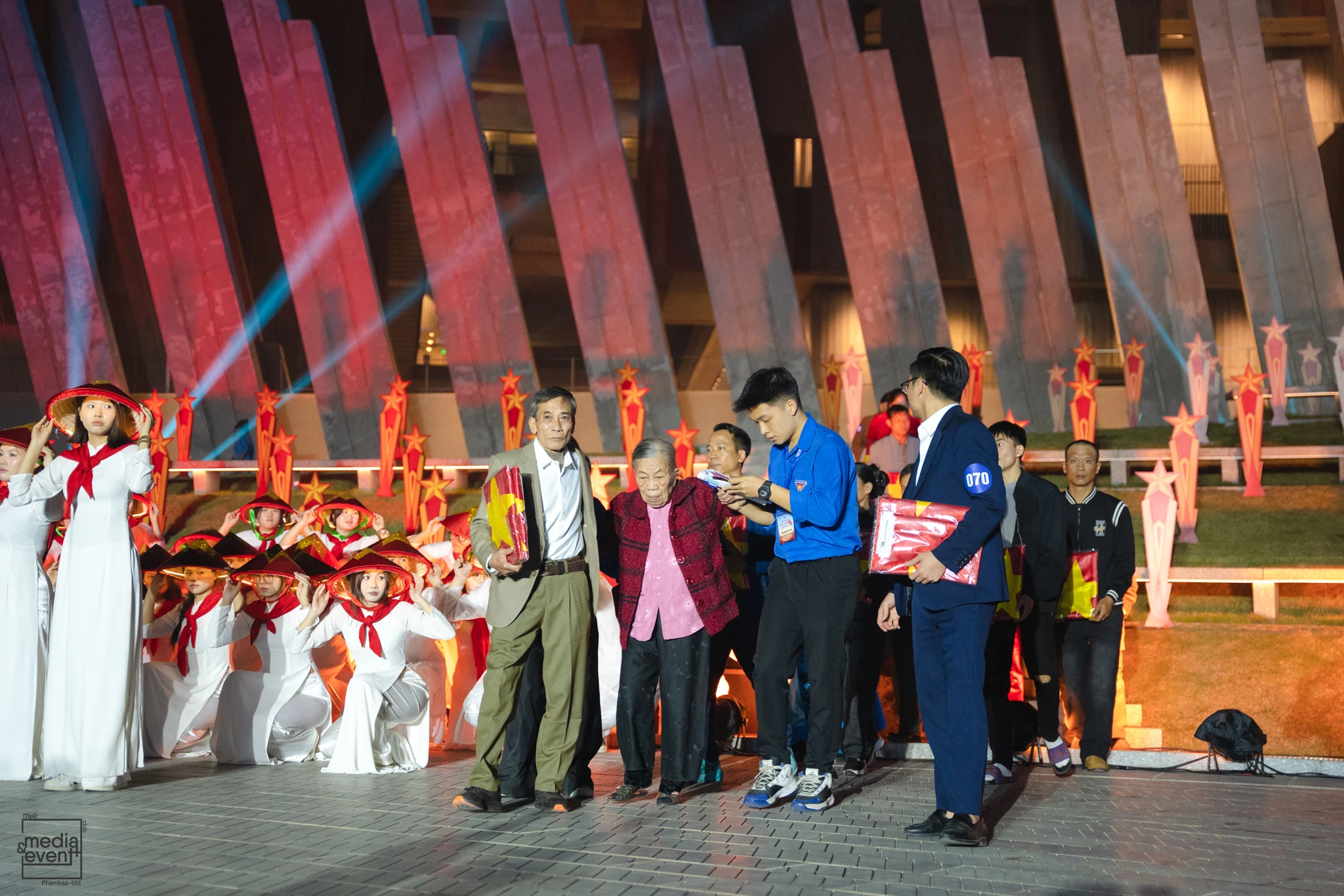 Tuổi trẻ Phenikaa và Hành trình bất tử - Từ ký ức đến tự hào