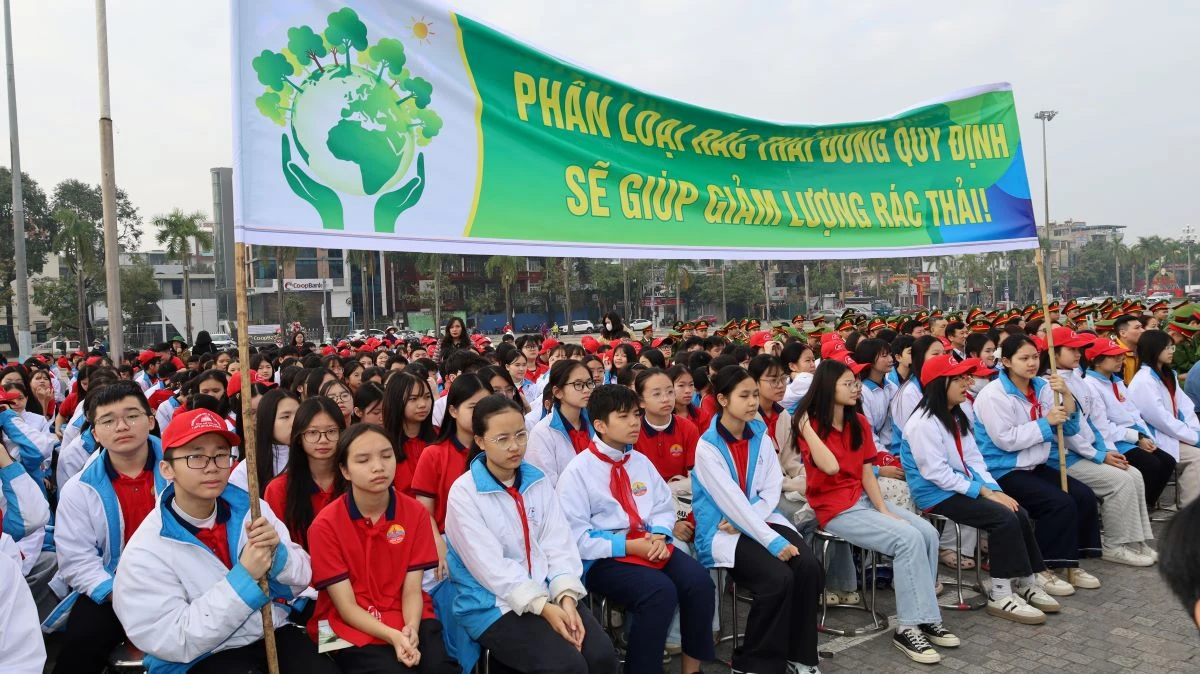 Lễ phát động toàn dân tham gia bảo vệ môi trường vì một Việt Nam sáng - xanh - sạch - đẹp