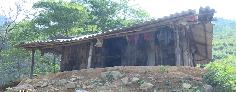 Lời ru sau Cổng Trời