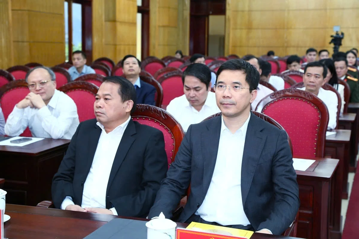 Thực hiện tốt công tác đào tạo, bồi dưỡng đội ngũ cán bộ lãnh đạo, quản lý