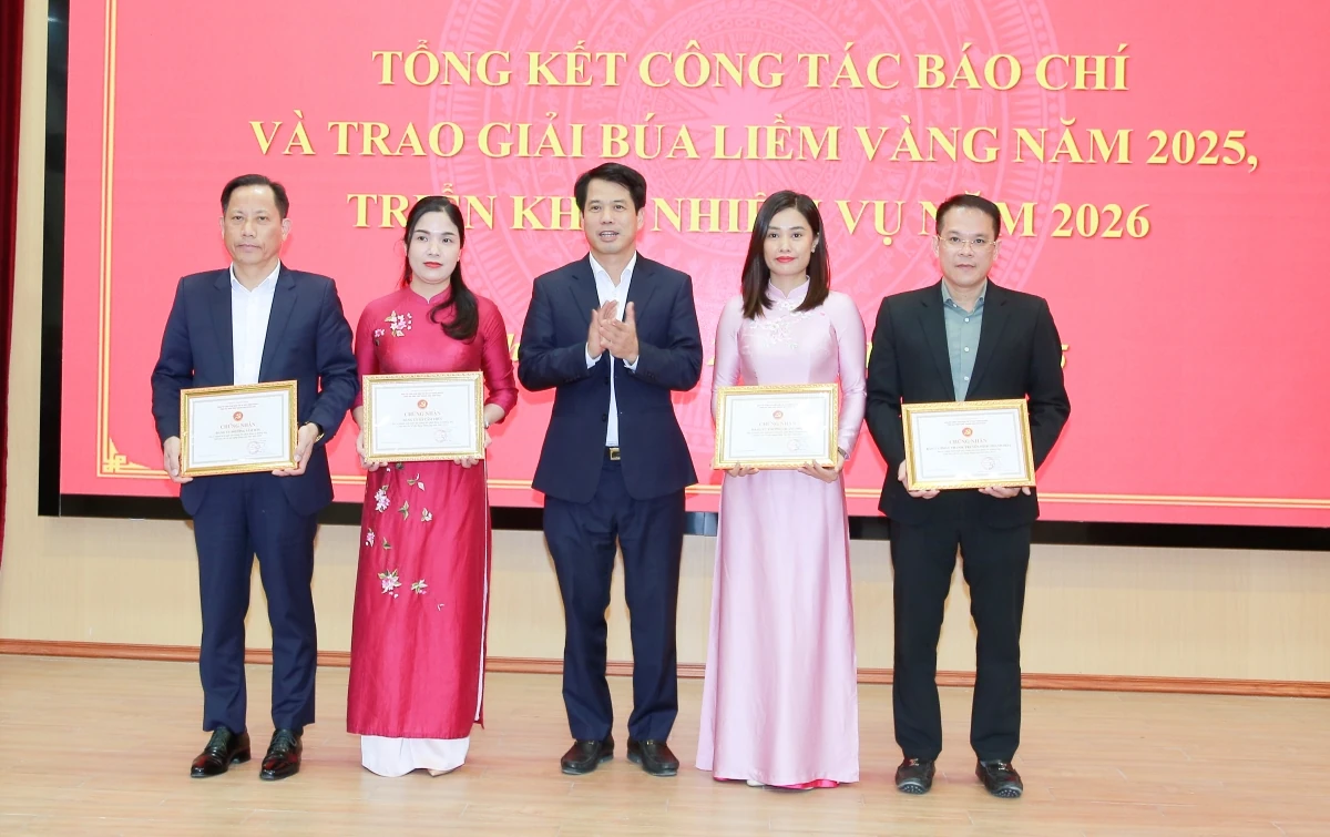 Tổng kết công tác báo chí và trao Giải Búa liềm vàng năm 2025
