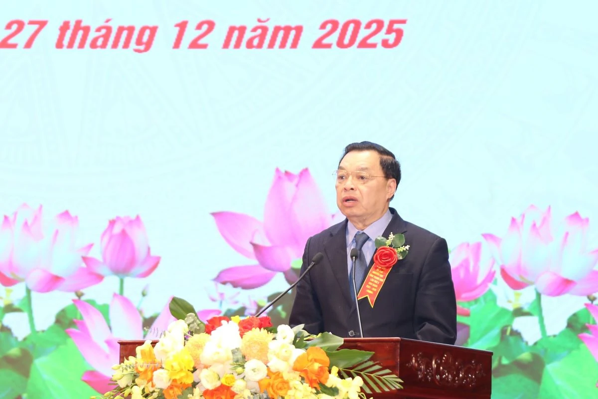 Đẩy mạnh phong trào thi đua khuyến học, khuyến tài, xây dựng xã hội học tập