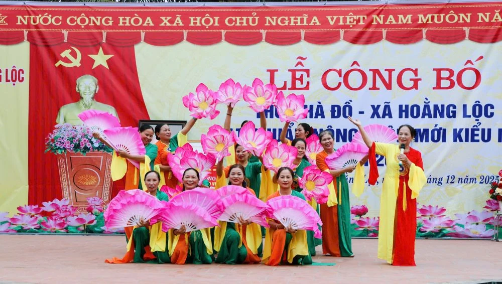 Thôn đầu tiên của xã Hoằng Lộc đón nhận NTM kiểu mẫu sau sáp nhập