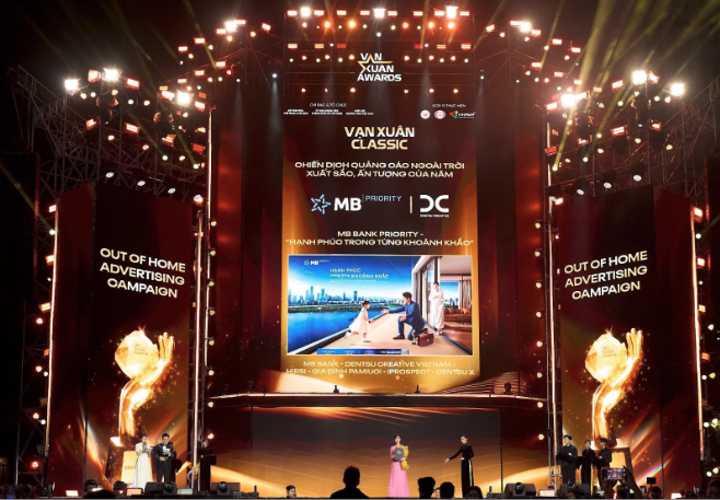 Từ đổi mới sáng tạo đến kiến tạo hạnh phúc: MB được vinh danh “Ngân hàng sáng tạo của năm 2025”