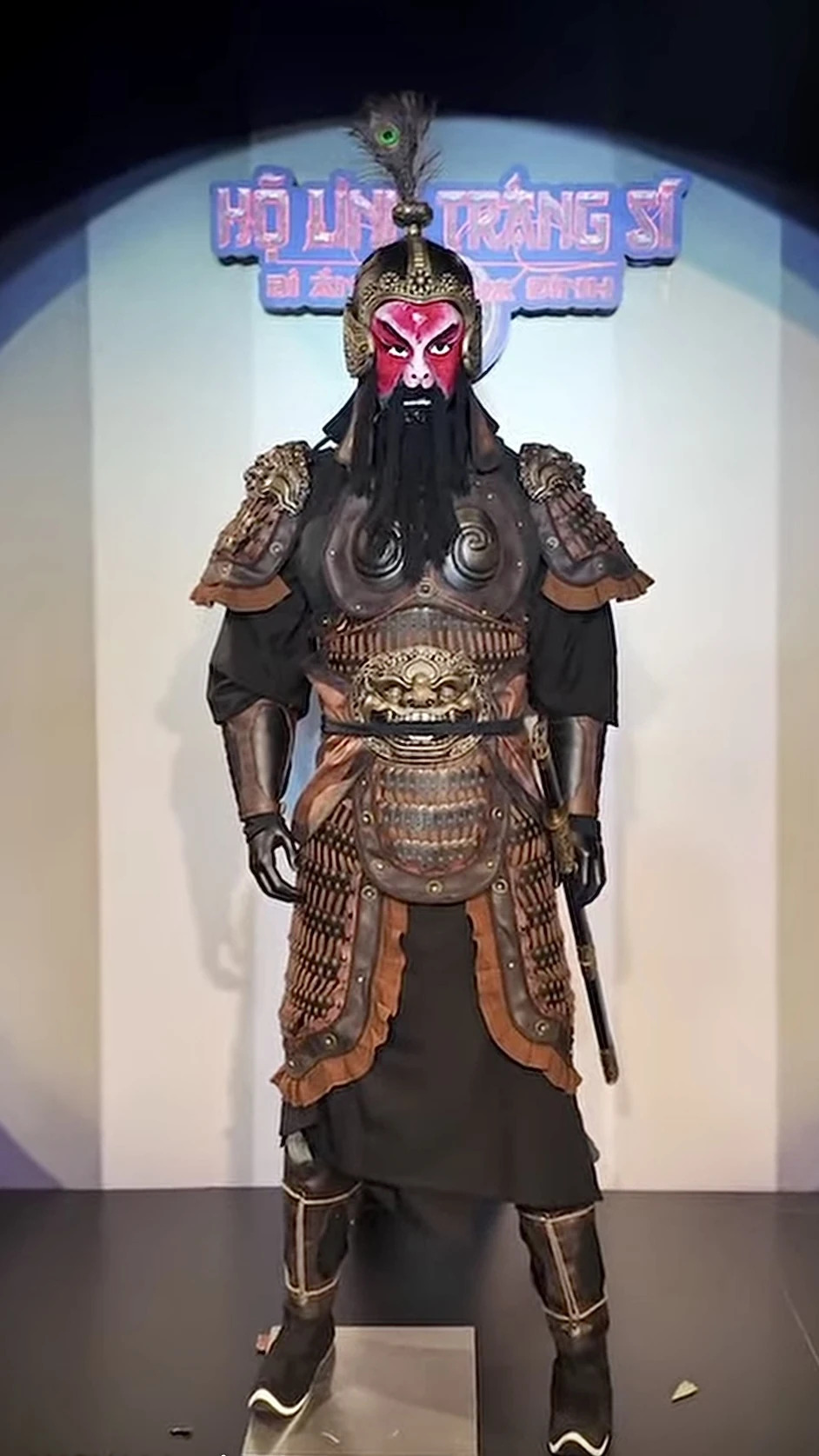 Nguyễn Đông Triều và giấc mơ làm sống lại diện mạo giáp trụ Việt