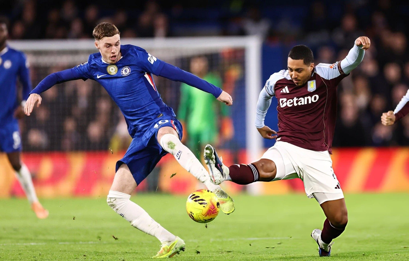 U23 Việt Nam rèn chiến thuật tại Qatar; Arsenal chiếm đỉnh bảng Ngoại hạng Anh