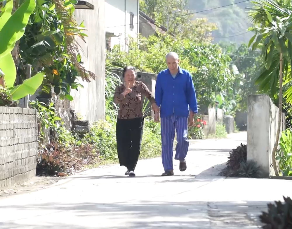 Những người ở phía sau cuộc chiến...