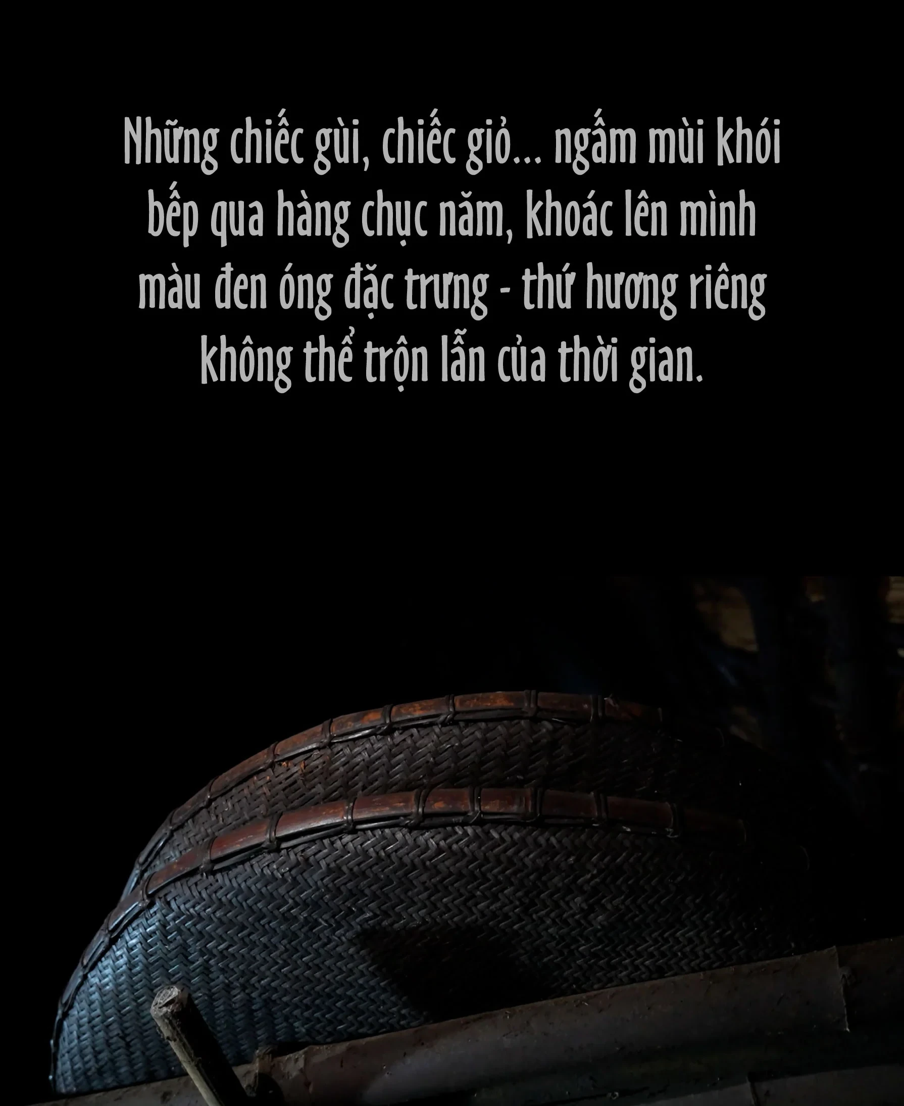 Khói lam trong nếp nhà người Thái