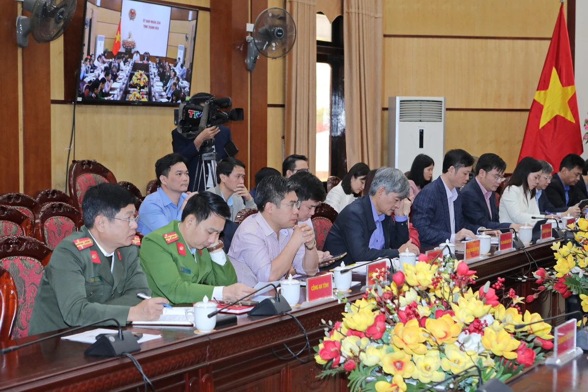 Quyết tâm tháo gỡ những “điểm nghẽn” lớn đang cản trở phát triển