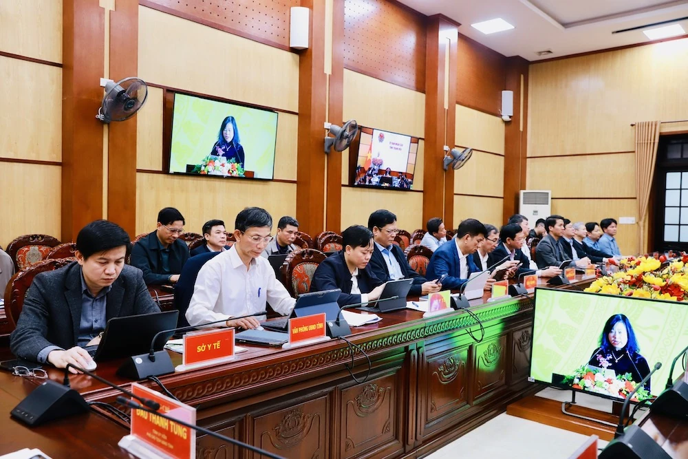 Hoàn thiện thể chế, nâng cao chất lượng y tế cơ sở, phát triển y tế chuyên sâu