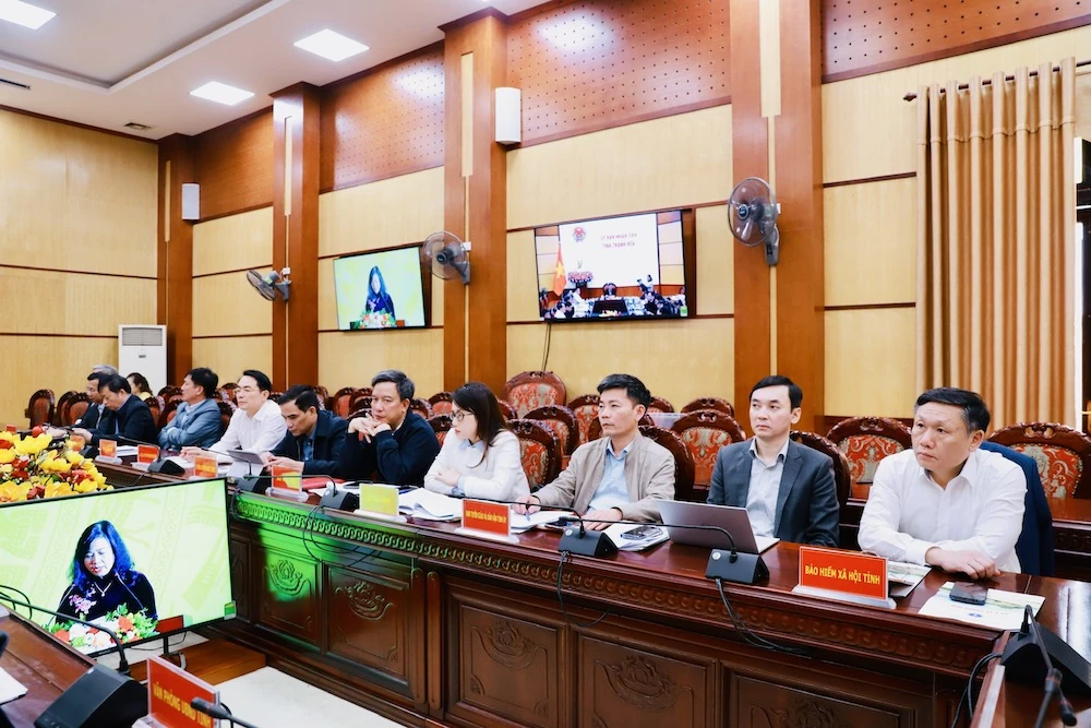 Hoàn thiện thể chế, nâng cao chất lượng y tế cơ sở, phát triển y tế chuyên sâu