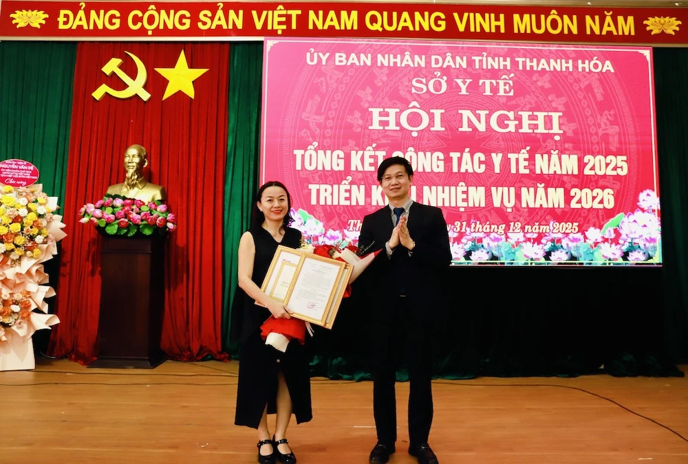 Nâng cao chất lượng toàn diện hệ thống y tế theo hướng công bằng, hiệu quả, bền vững