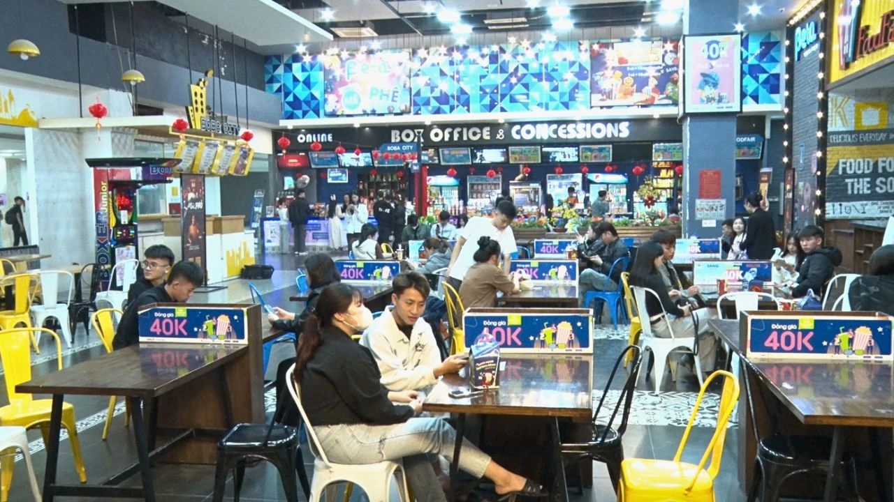 Rạp chiếu phim hút khách trong kỳ nghỉ Tết Dương lịch