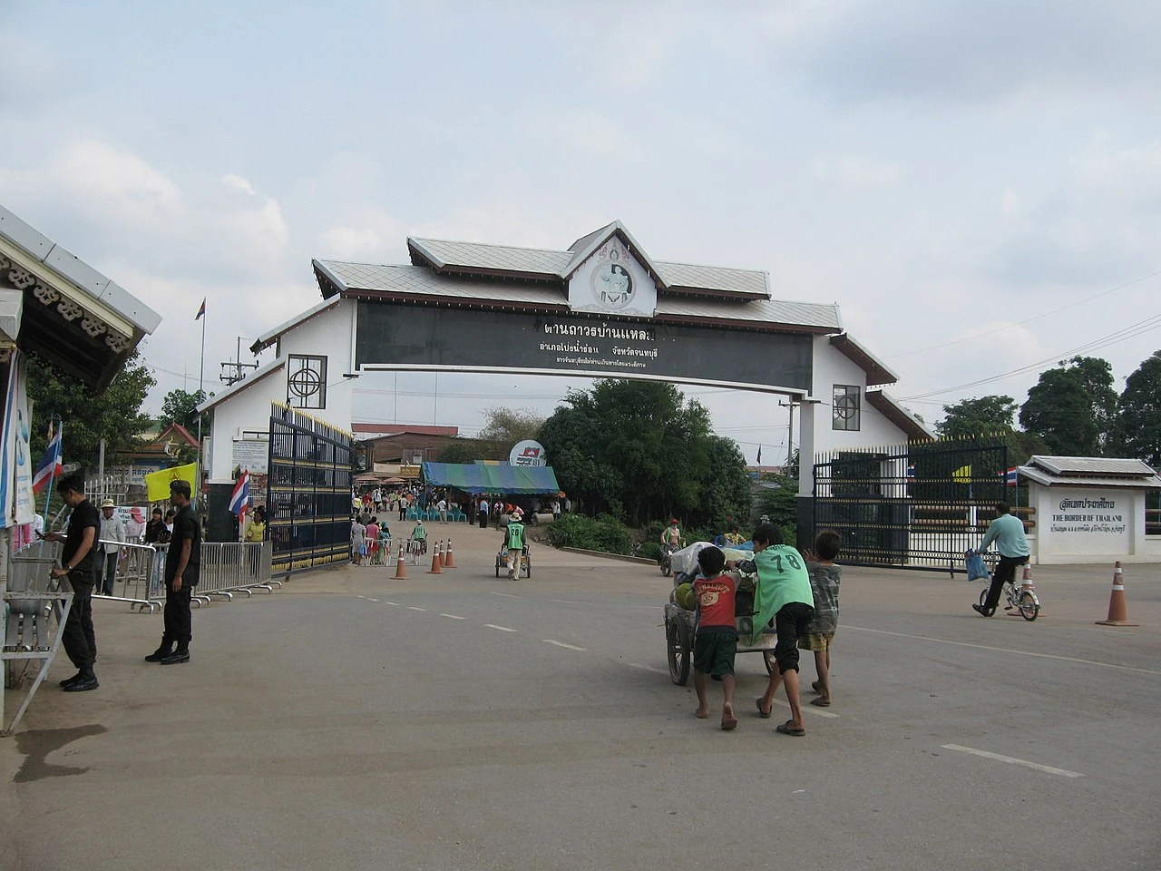 Campuchia phối hợp hồi hương 162 công dân Thái Lan bị tạm giữ tại Siem Reap