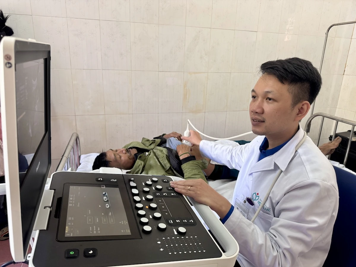 Tổng Công ty Cổ phần Hợp Lực tổ chức khám bệnh thiện nguyện tại xã vùng cao Trung Lý