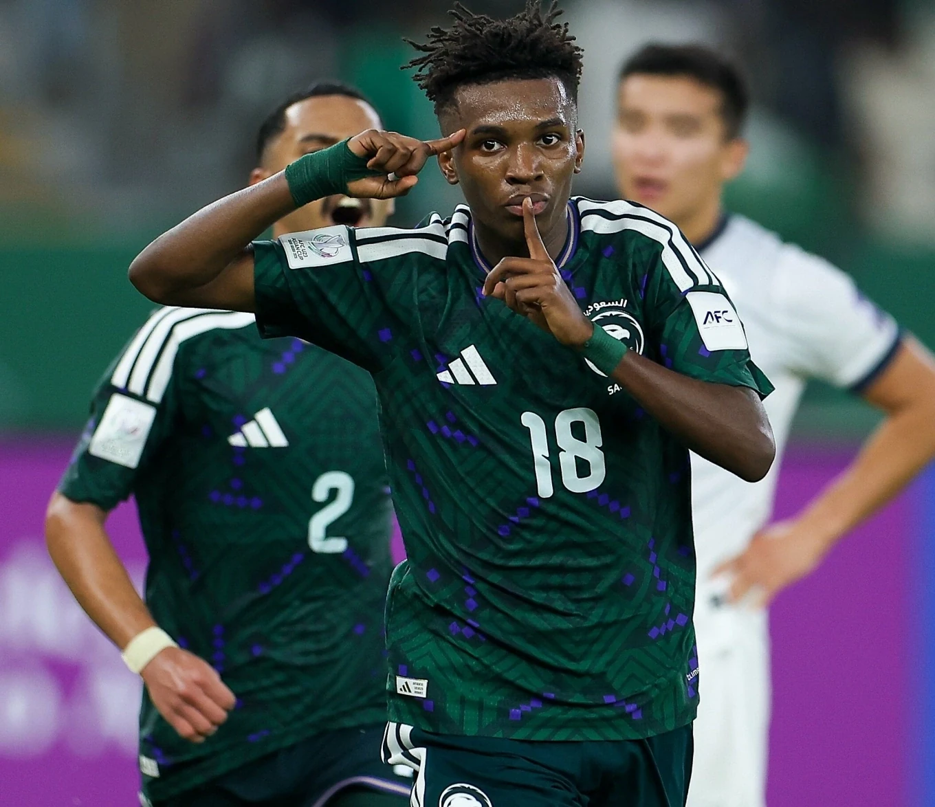 U23 Việt Nam giữ ngôi đầu bảng; Fletcher: “Dẫn dắt Man Utd là vinh dự vượt ngoài giấc mơ”