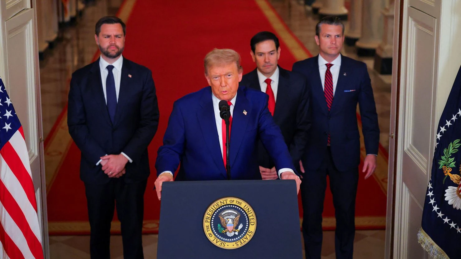 Mỹ cảnh báo tấn công Iran giữa làn sóng biểu tình lan rộng