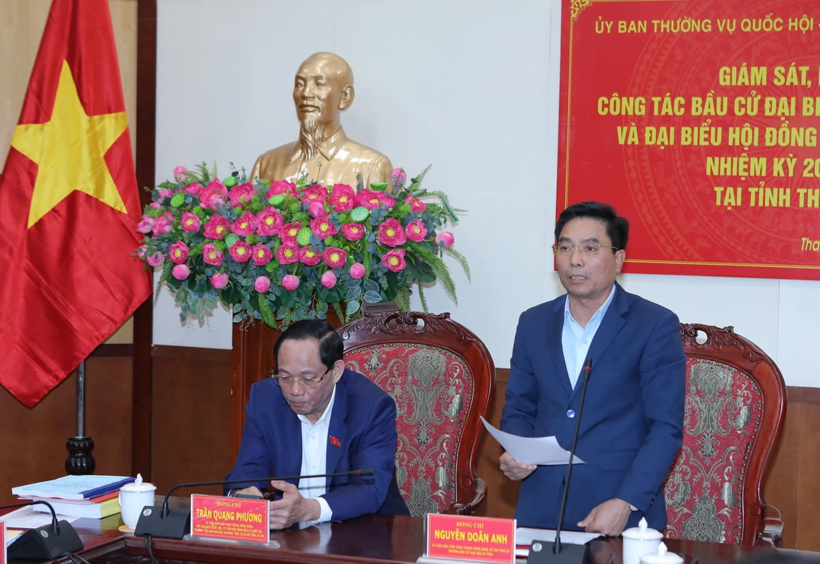 Tạo khí thế và niềm tin trong Nhân dân hướng về ngày hội non sông