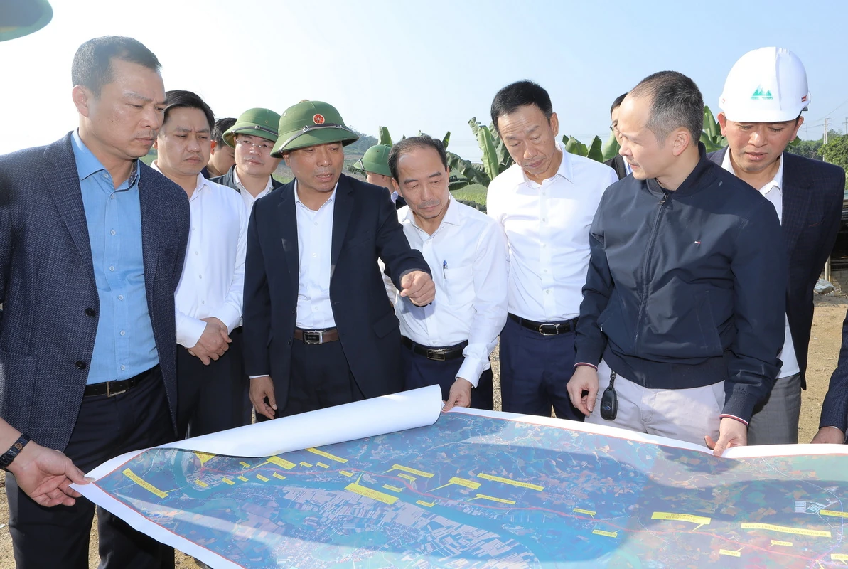 Bí thư Tỉnh ủy Nguyễn Doãn Anh kiểm tra tiến độ các dự án trọng điểm tại Khu Công nghiệp Lam Sơn - Sao Vàng