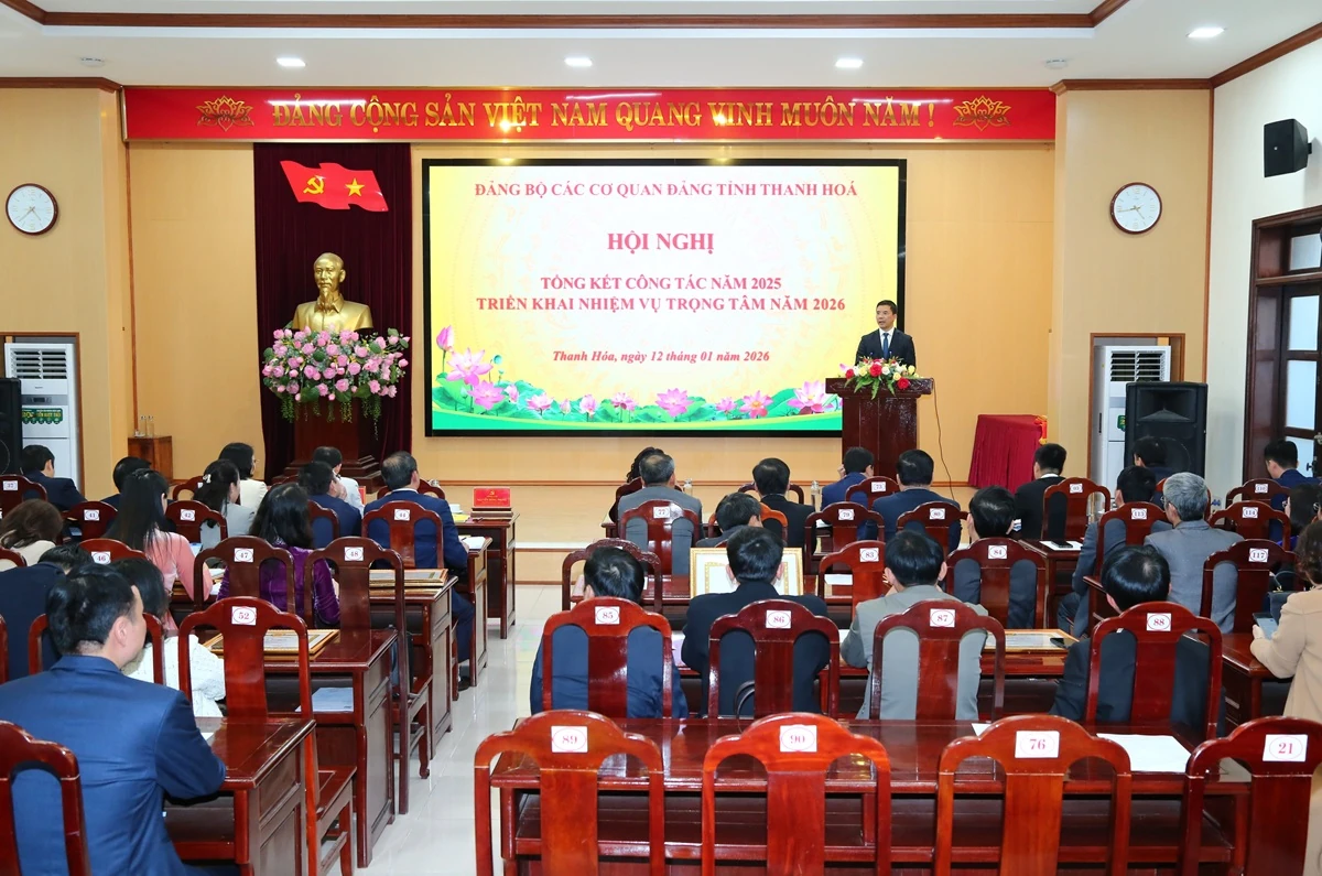 Phá vỡ tính bảo thủ, trì trệ, thay đổi tư duy, nhận thức nhằm tạo ra sức chiến đấu của tổ chức cơ sở đảng