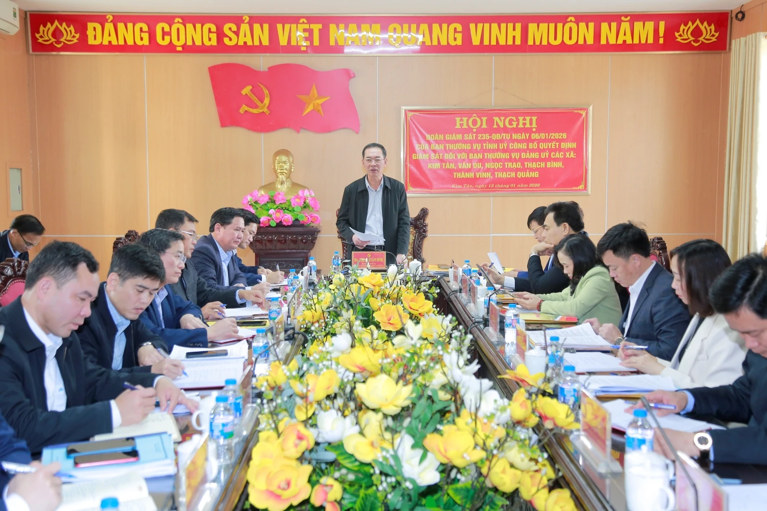 Tập trung cao độ, triển khai đồng bộ, bảo đảm tiến độ công tác bầu cử đại biểu Quốc hội và HĐND các cấp