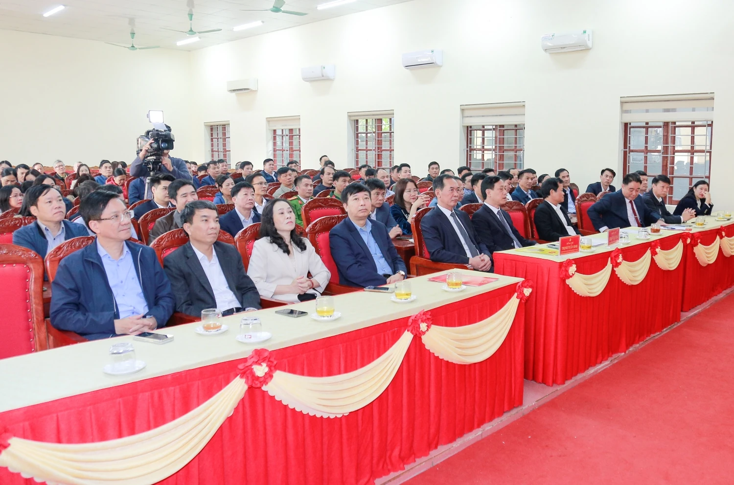 Công bố Quyết định của Ban Thường vụ Tỉnh ủy về công tác cán bộ