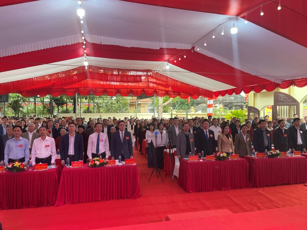 Công bố quyết định thôn Cần Thanh, xã Hồ Vương đạt NTM kiểu mẫu