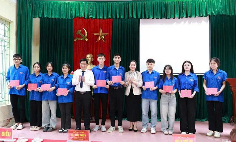 Trung tâm Chính trị xã Thiệu Hóa đổi mới, nâng cao hiệu quả giáo dục lý luận chính trị