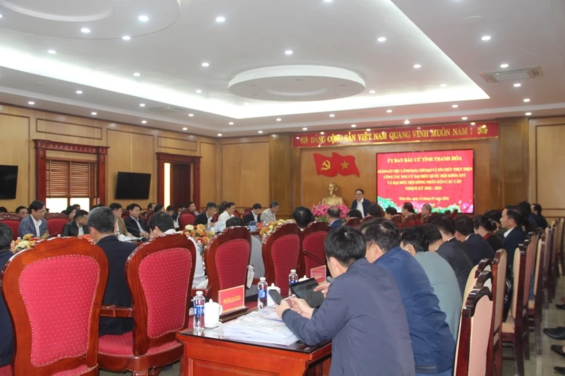 Quan tâm bồi dưỡng nghiệp vụ bầu cử cho cán bộ cơ sở, nhất là cán bộ tham gia lần đầu