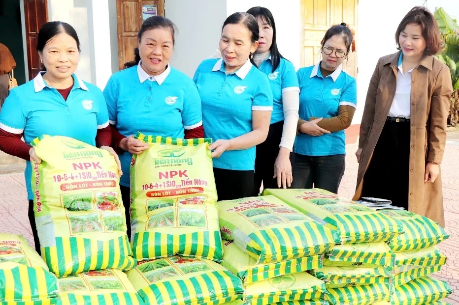 Ra mắt 4 mô hình kinh tế Tổ hợp tác do phụ nữ tham gia quản lý