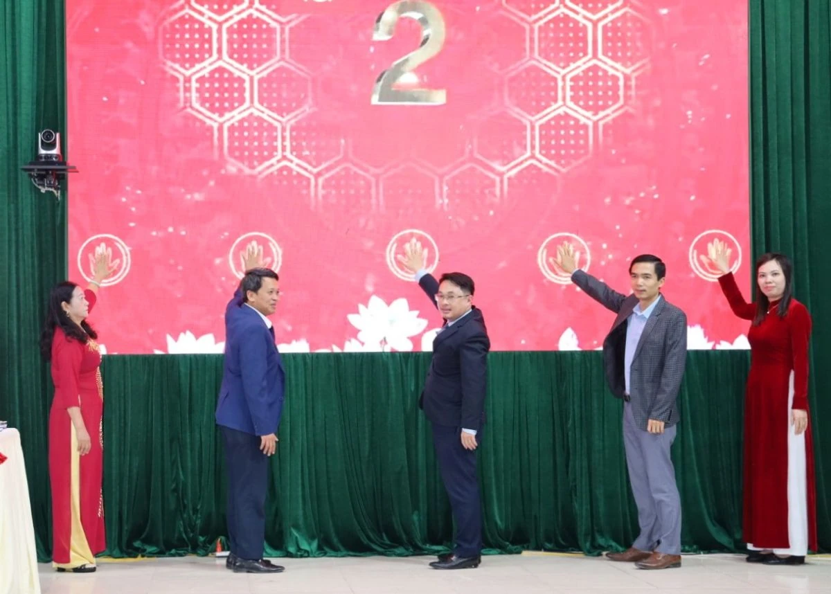 Ra mắt cuốn Thông tin nội bộ xã Hoằng Lộc