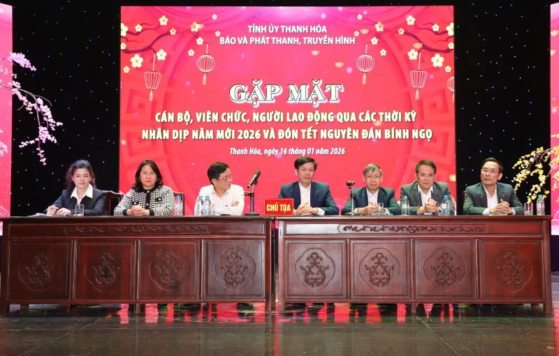 Báo và Phát thanh, truyền hình Thanh Hóa gặp mặt các thế hệ cán bộ, viên chức, người lao động