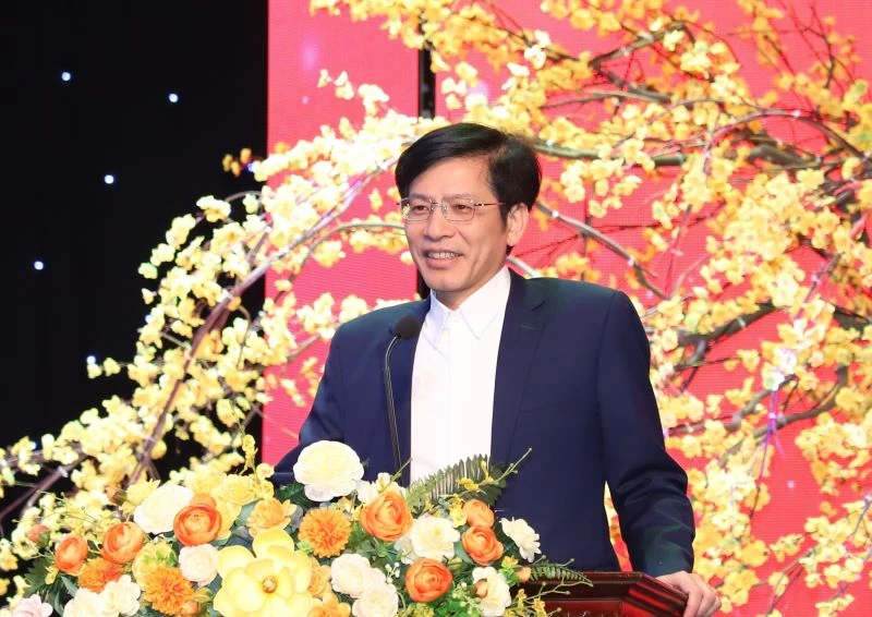 Báo và Phát thanh, truyền hình Thanh Hóa gặp mặt các thế hệ cán bộ, viên chức, người lao động