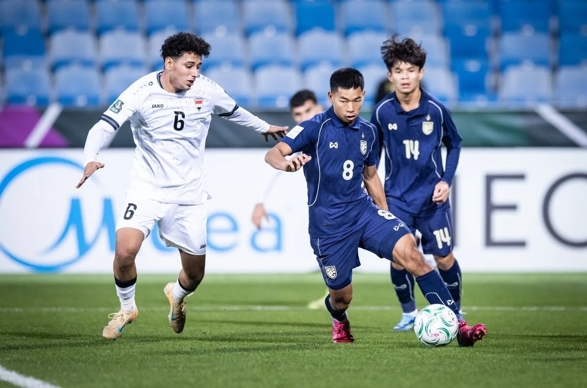 U23 Việt Nam đại chiến Saudi Arabia giành ngôi đầu; Barca khuất phục Real giành Siêu cúp