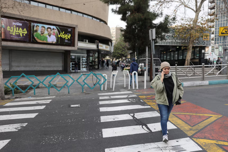 Ông Trump nói giọng trấn an: Iran có đang bị ru ngủ để rơi vào cái bẫy?