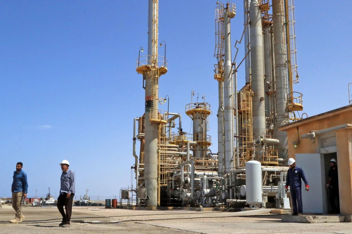 Libya ký thỏa thuận phát triển dầu mỏ 25 năm với TotalEnergies và ConocoPhillips